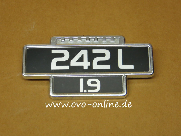 240: Emblem 242L 1.9 - NOS